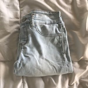 Size 3 light was jeggings/jeans